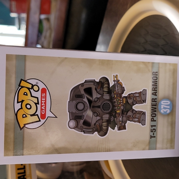 T-51 Blue Power Armor - Picture 2 of 4